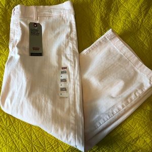 Levi’s Cropped Utility Pant